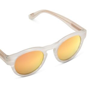 Sunglasses new never used.